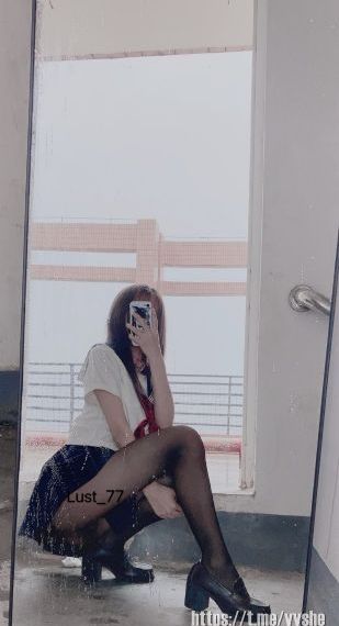 人人精品_在线完整观看