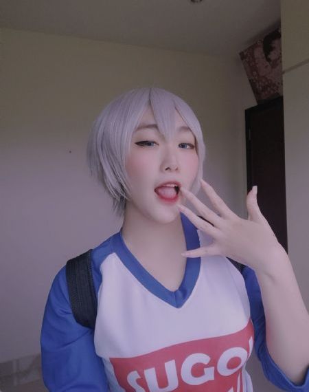 超人回来了三胞胎_超清迅雷电影在线