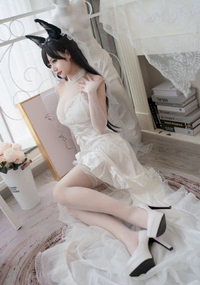 年轻的女邻居在线观看_DVD在线播放
