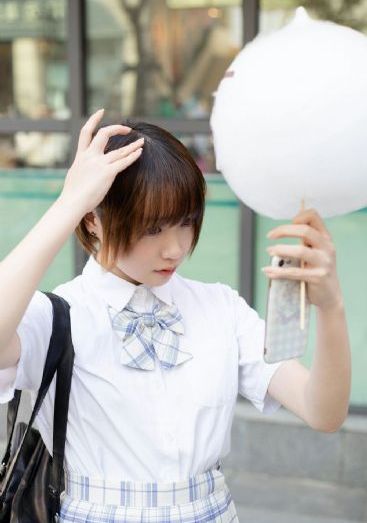 不可思议的收缩人 电影_蓝光在线手机播放