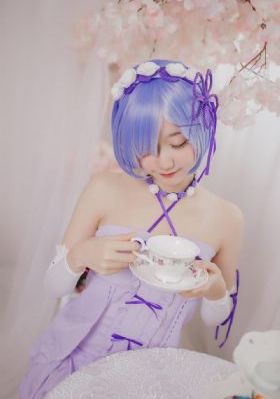 年轻姐妹_720电影完整版
